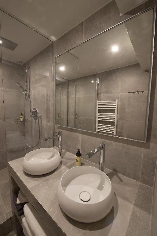Le Patio D'Alesia Apartment Paris 0*,